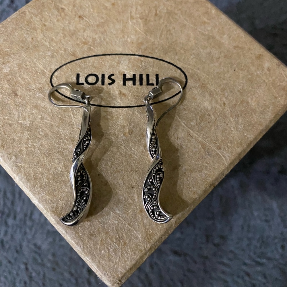 Lois Hill hanging swirled earrings. Like new, without tags.
